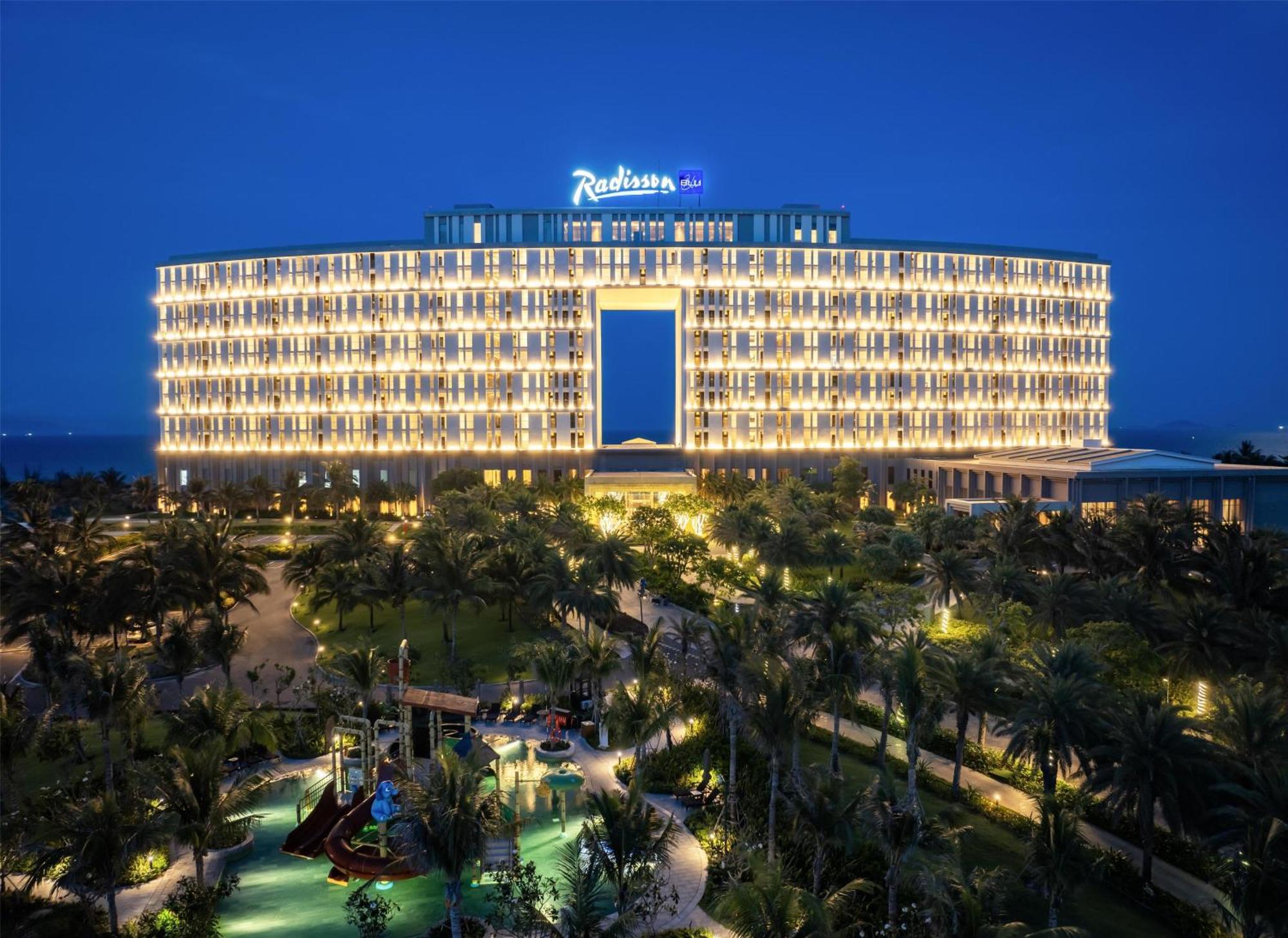 Radisson Blu Resort Cam Ranh ニャチャン エクステリア 写真