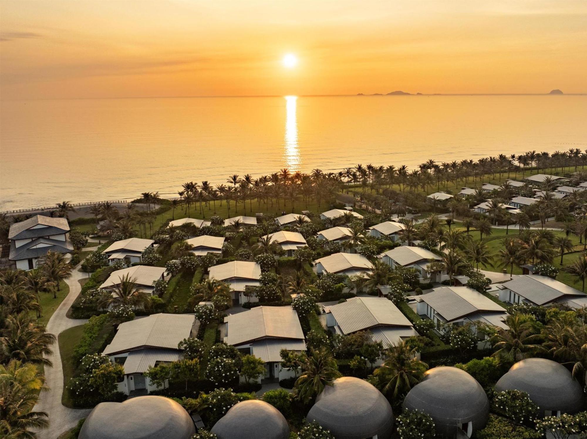 Radisson Blu Resort Cam Ranh ニャチャン エクステリア 写真